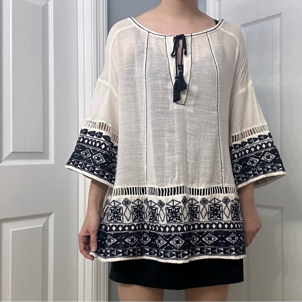 Free People Tunic Blouse Embroidered White Blue Oversized Boho Size Extra Small